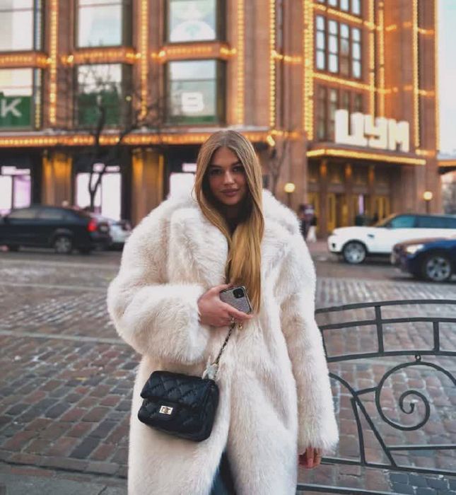 Девушки на час Москвы: Искусство слушать и интимный досуг Девушки на час Москвы: Искусство слушать и интимный досуг